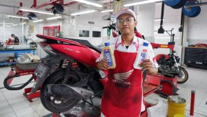 Pastikan Motormu Selalu Dalam Kondisi Prima dengan Ganti Oli Secara Rutin
