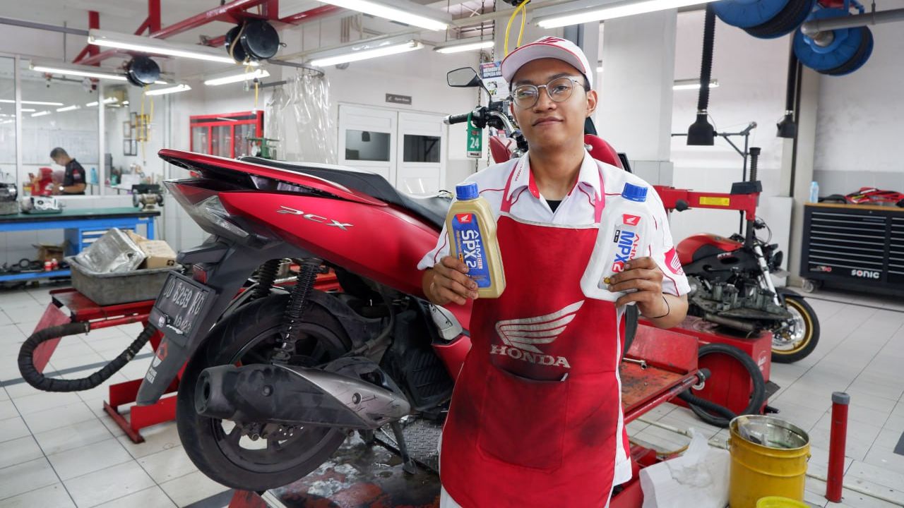 Pastikan Motormu Selalu Dalam Kondisi Prima dengan Ganti Oli Secara Rutin