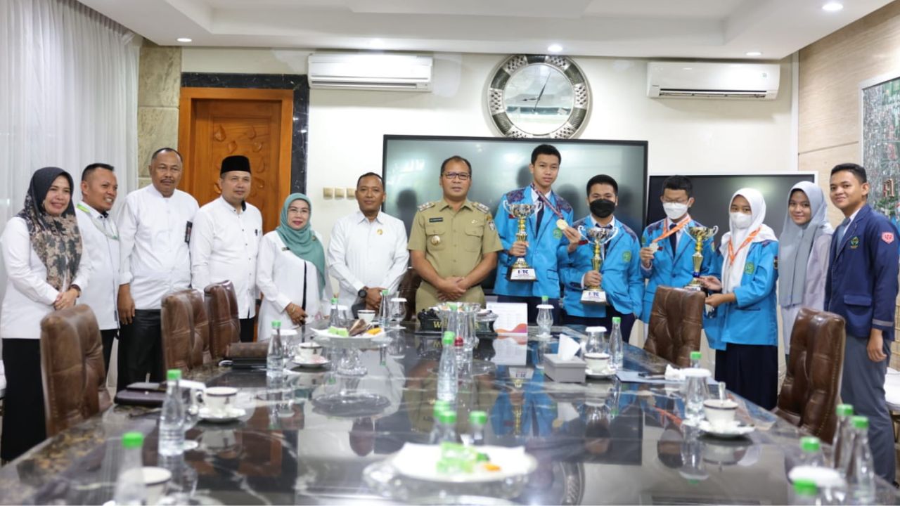 Danny Pomanto Bantu Layanan KUA Kemenag Makassar dengan Legalisasi Pinjam-Pakai Fasum