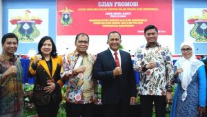 Danny Ucapkan Selamat Atas Ujian Promosi Doktor, Agus Surya Bakti