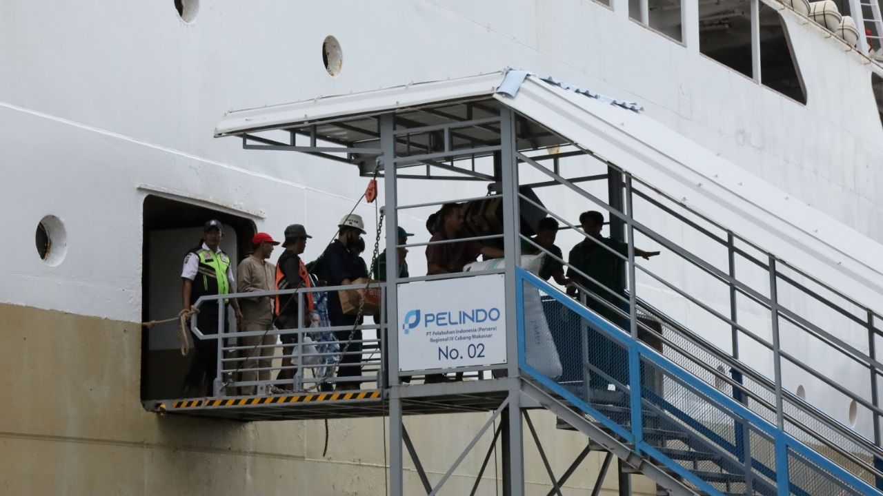 Cuaca Ekstrem, Regional Head 4 Minta Semua GM Waspada Kondisi Pelabuhan