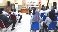 Mudahkan Masyarakat dalam Pembayaran Retribusi Sampah, Amanda Sosialisasi Penggunaan Aplikasi Siparasa