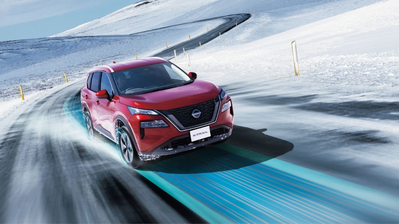 Ban ultra-high performance Hankook Ventus S1 evo3 SUV dipasang pada Nissan X-Trail 2023.