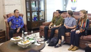 Pemkot Makassar & Save The Children Kolaborasi Atasi Sampah Elektronik