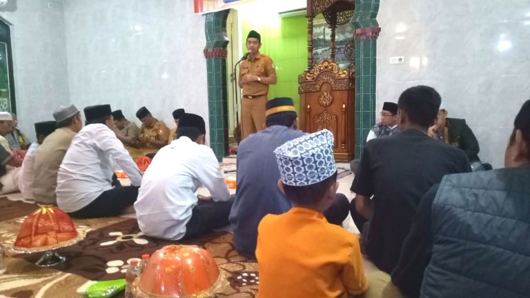 Peringatan Isra Mi’raj Nabi Muhammad SAW: Sekcam Wajo Ajak Sukseskan Program Pemkot 8 Peringatan Isra Mi’raj Nabi Muhammad SAW: Sekcam Wajo Ajak Sukseskan Program Pemkot