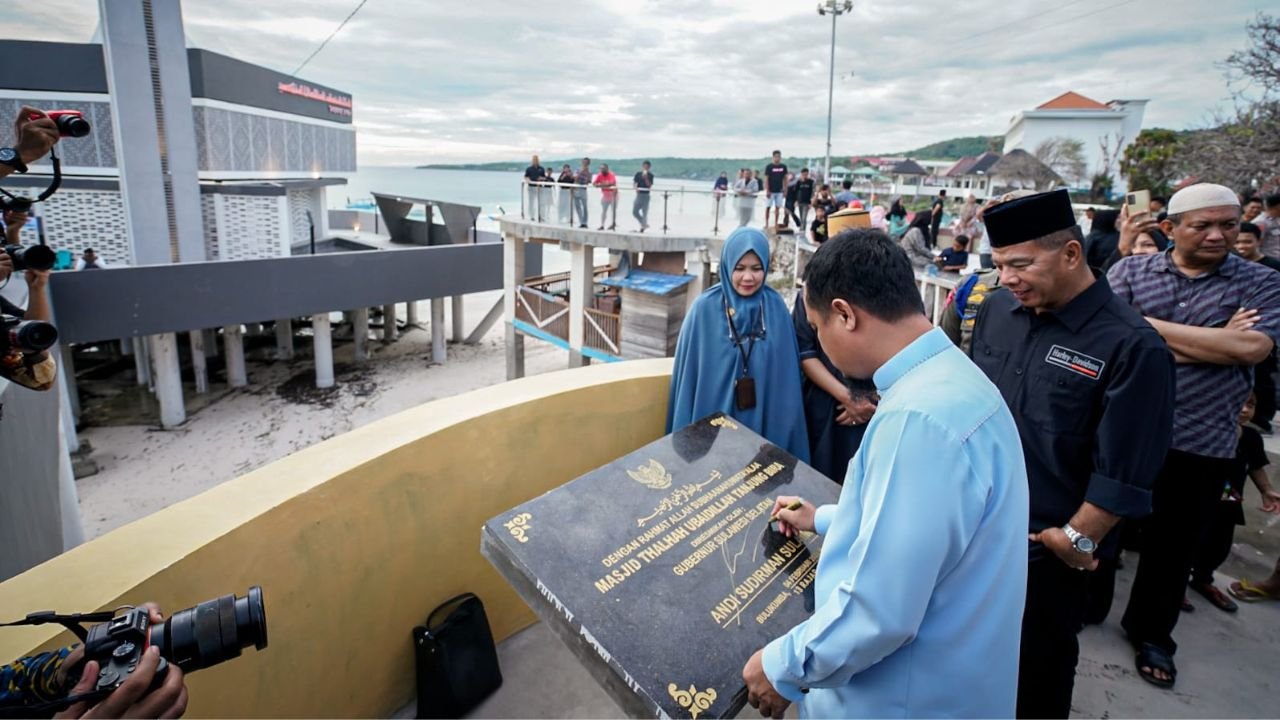 Masjid Thalhah Ubaidillah Diresmikan, Jadi Ikon Baru Tanjung Bira Bulukumba