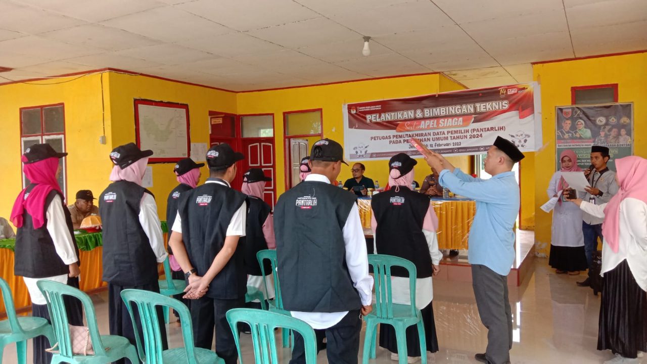 Serentak, KPU Jeneponto Lantik dan Bimtek Pantarlih, Salah Satunya di Kelurahan Bontoa Binamu