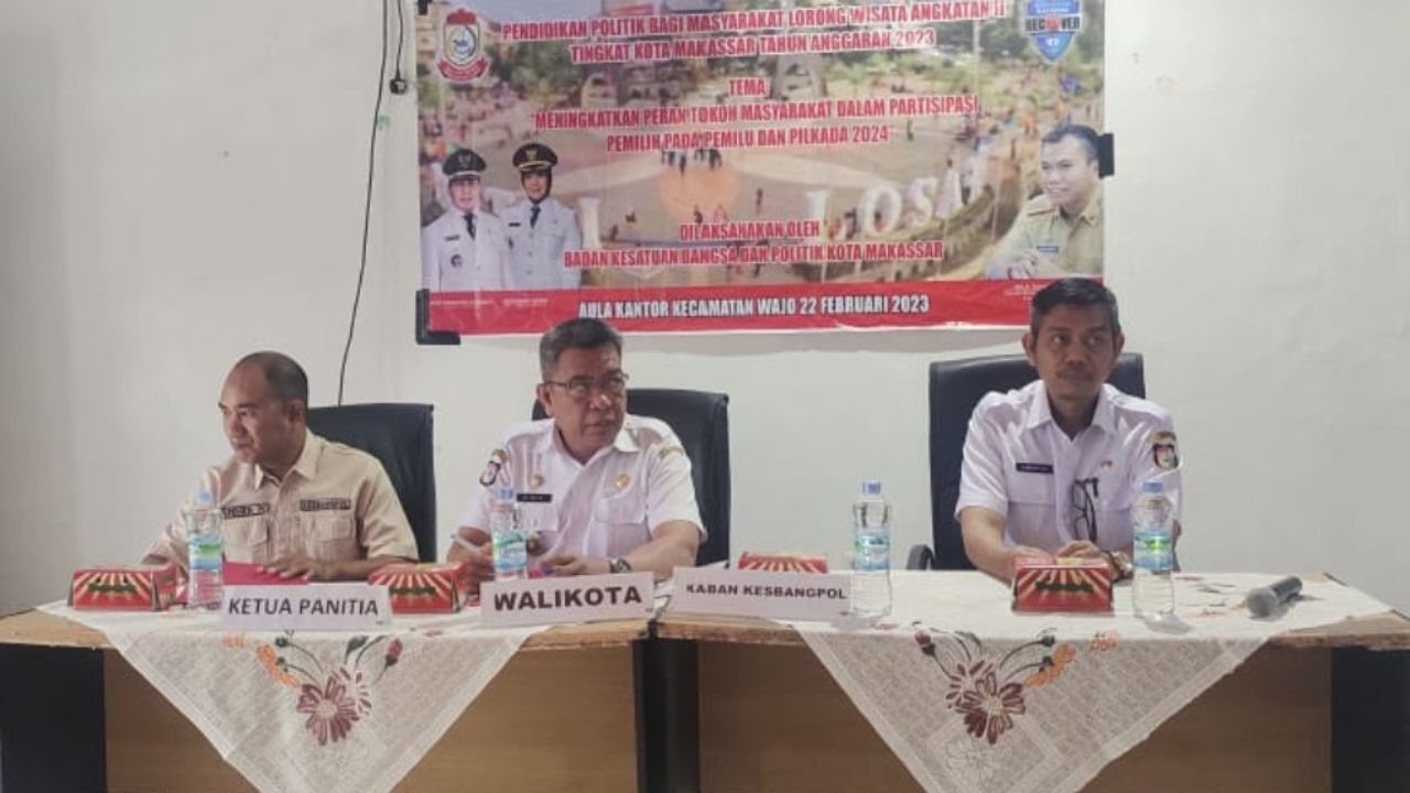 Sosialisasi Pendidikan Politik, Sekcam Wajo: Pentingnya Menjaga Tatanan Demokrasi di Masyarakat