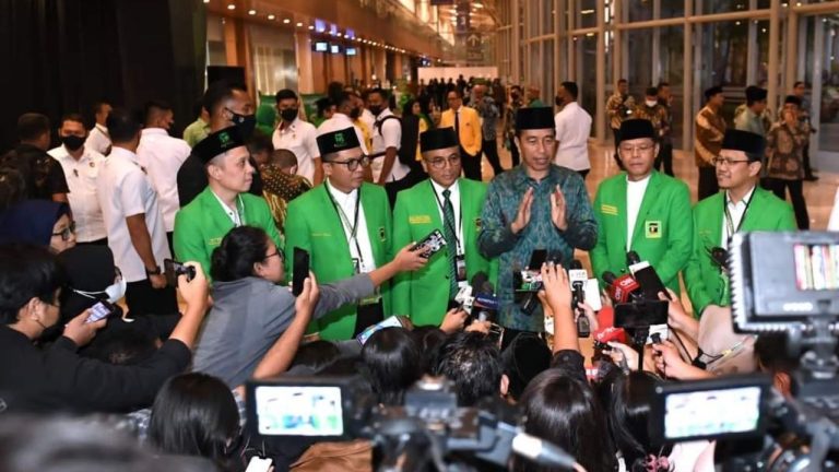 Presiden Jokowi Minta Ketum PSSI Baru Lakukan Perubahan Persepakbolaan Indonesia