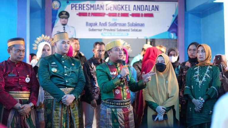 Di Pangkep, Gubernur Andalan Resmikan Bengkel Andalan 3 Sekolah SMK di Sulsel