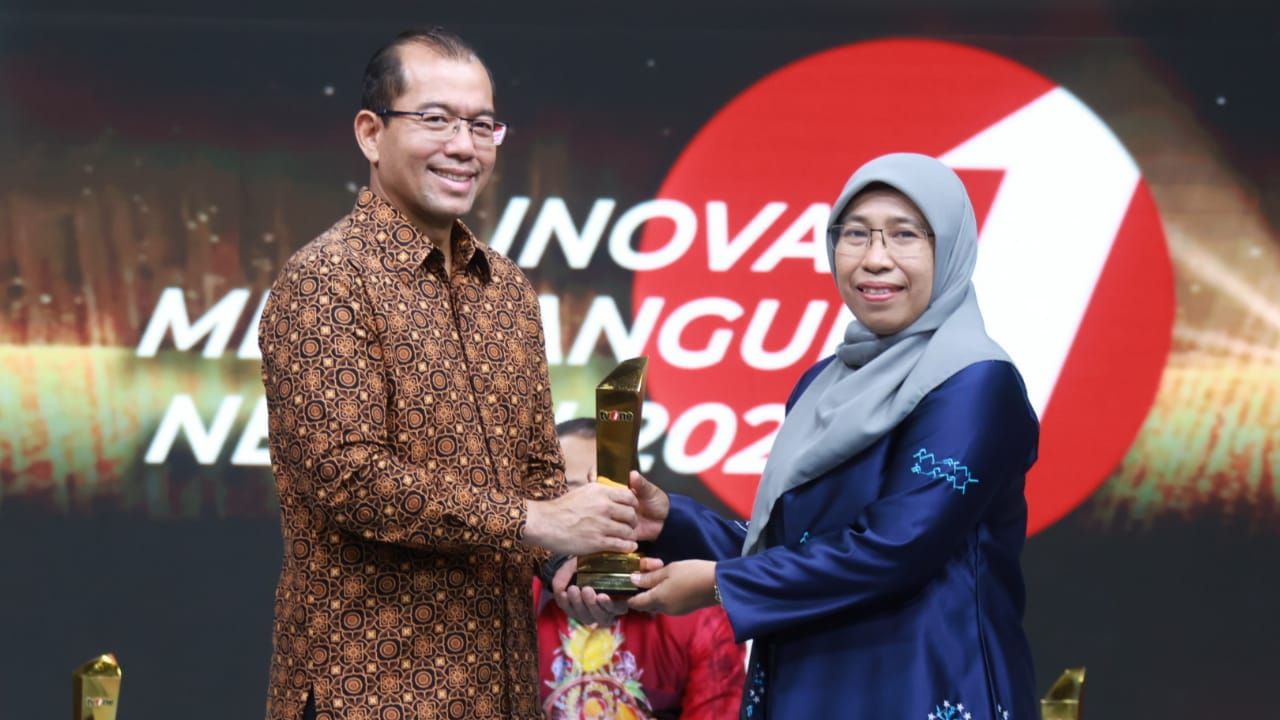 Program Longwis Danny Pomanto Raih Penghargaan Inovasi Membangun Negeri TVOne 2023