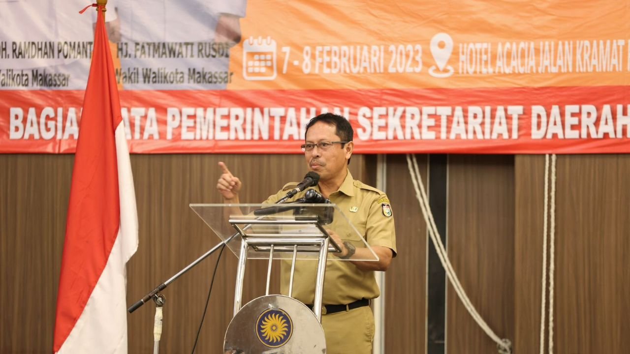 Direktur EKPKD Kemendagri RI Beri Pengarahan Peserta Bimtek Penyusunan LPPD 2022 Pemkot Makassar