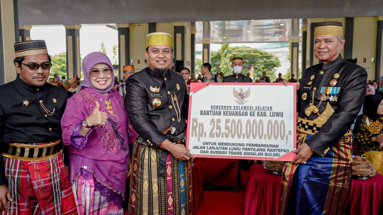 17 Tahun Kota Belopa, Pemprov Sulsel Telah Alokasikan Rp400 Miliar untuk Luwu 4 17 Tahun Kota Belopa, Gubernur: Rp400 Miliar Anggaran Provinsi Dikucurkan untuk Luwu