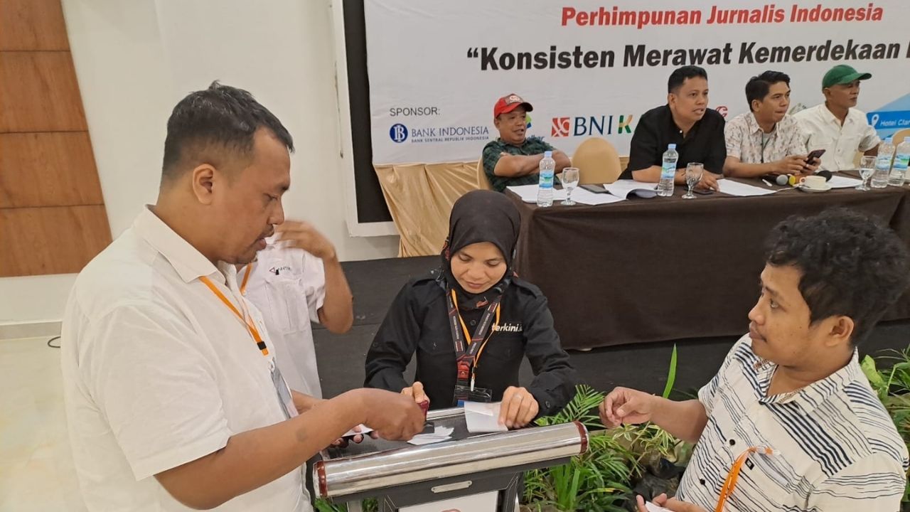 Menang di Pemilihan Ketua PJI Sulsel, Ariel: Tetap jaga Solidaritas