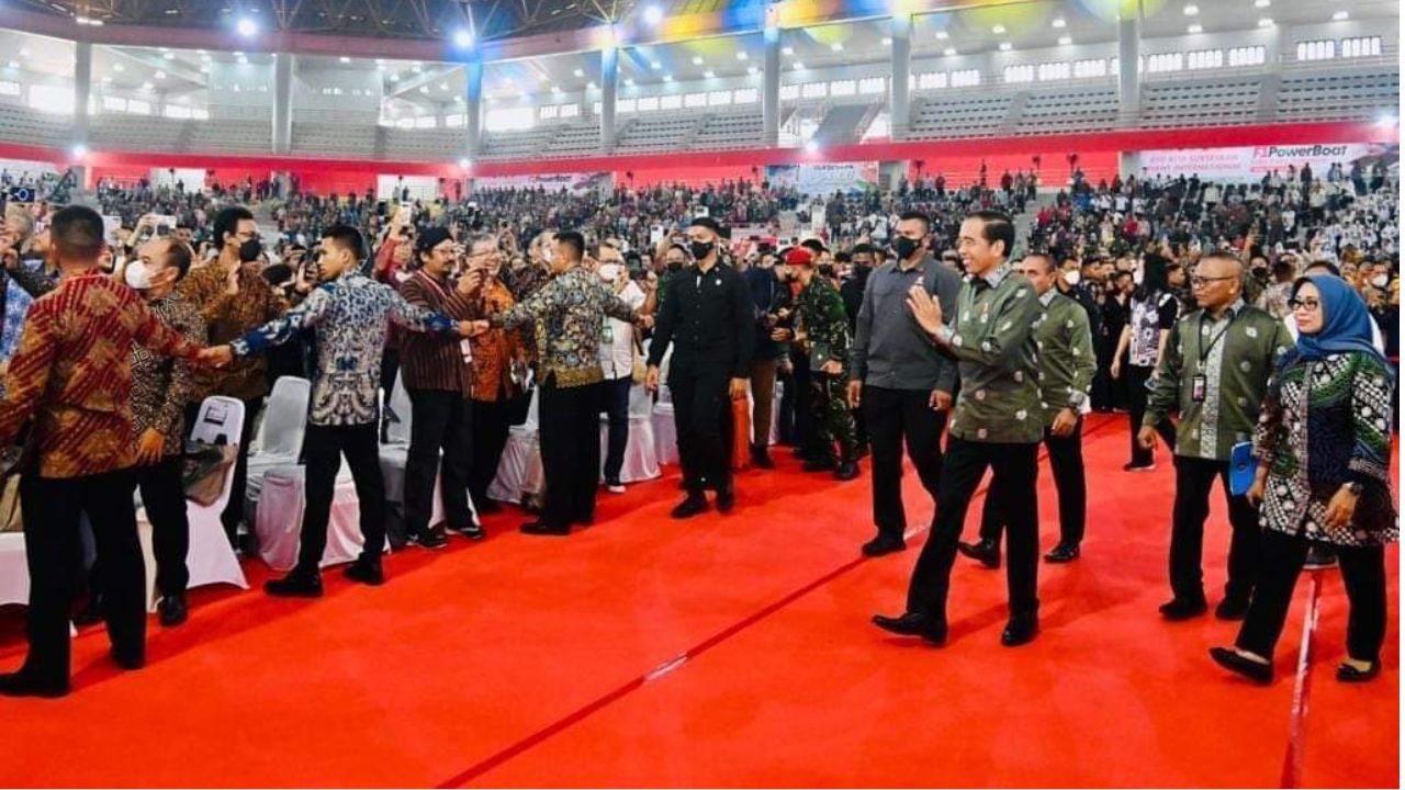 Hadiri Puncak HPN 2023, Presiden Jokowi Berterimakasih atas Konstribusi Pers Nasional 2 Hadiri Puncak HPN 2023, Presiden Jokowi Berterimakasih atas Konstribusi Pers Nasional