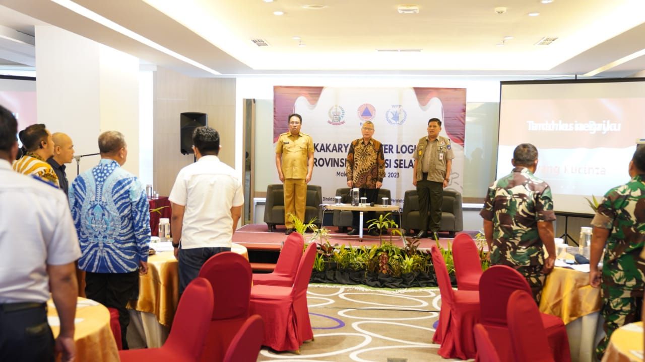 Pj Sekda Andi Aslam Hadiri Lokakarya Klaster Logistik Sulsel 2 Pj Sekda Andi Aslam Hadiri Lokakarya Klaster Logistik Sulsel
