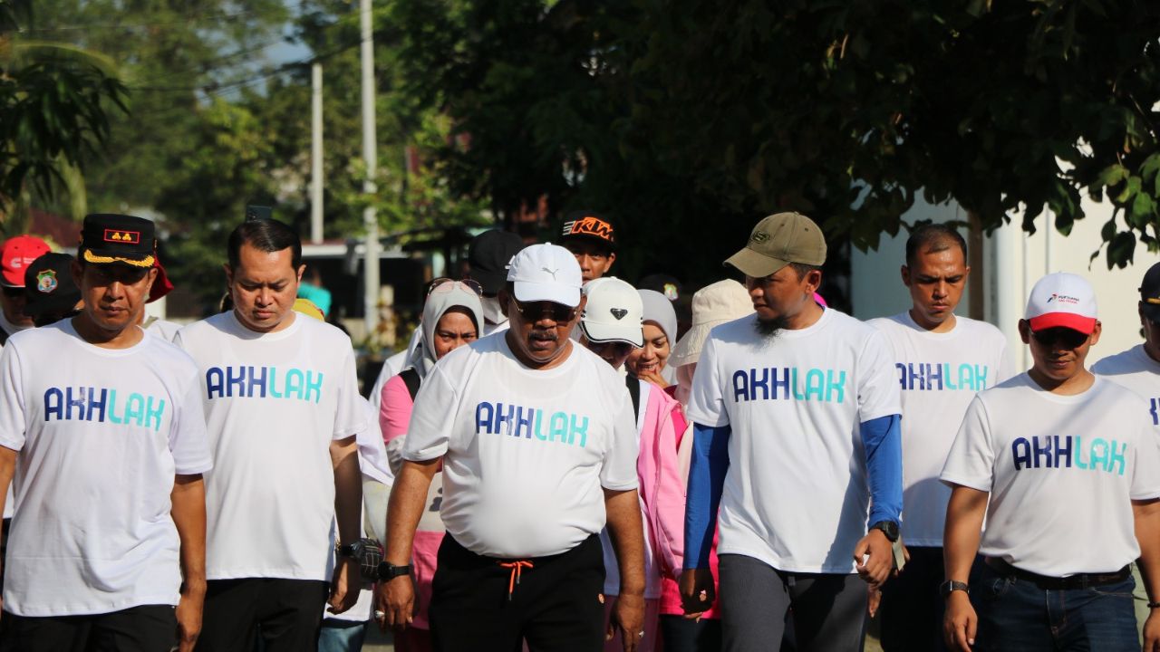 Meriahkan Jalan Sehat Bersama BUMN, PLN Pasarkan Produk UMKM di Bombana