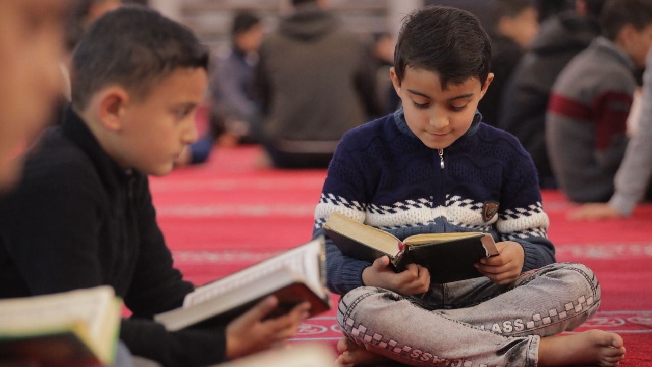 100 Santri Wahdah Islamiyah di Gaza Isi Waktu Kosong dengan Menambah Hafalan 2 100 Santri Wahdah Islamiyah di Gaza Isi Waktu Kosong dengan Menambah Hafalan