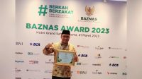Sejahterakan Umat, Danny Pomanto Raih Penghargaan Baznas Award 2023