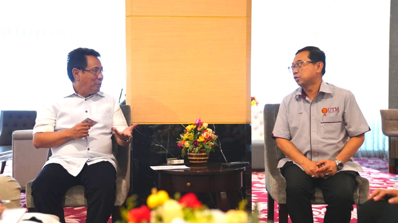 Pj Sekda Andi Aslam Terima Kunjungan Delegasi University Teknologi Malaysia 2 Pj Sekda Andi Aslam Terima Kunjungan Delegasi University Teknologi Malaysia