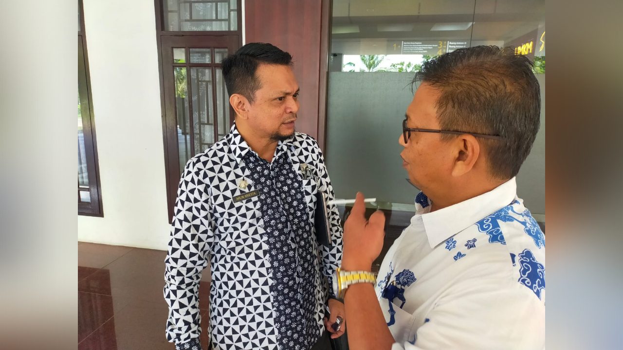 Kadisdag Makassar Rapat Bersama Stafsus Kemendag, Pastikan Distribusi MinyaKita Akan Tepat dan HET Rp14 Ribu