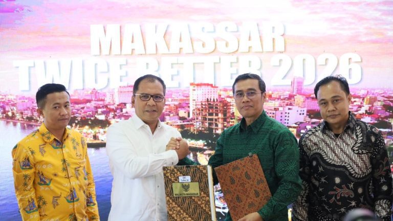 Pemkot Makassar-UKI Toraja Jalin Kerja Sama Pendidikan: Silakan Belajar ke Command Center 7 Pemkot Makassar-UKI Toraja Jalin Kerja Sama Pendidikan: Silakan Belajar ke Command Center