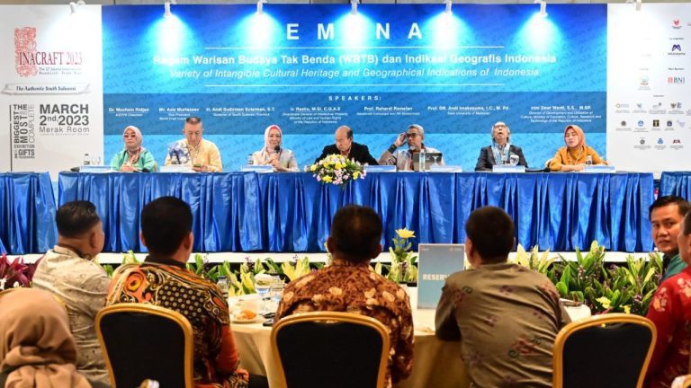 Sukarniaty: Sulsel Memiliki Banyak Potensi Yang Layak Masuk Daftar WBTB 9 Sukarniaty: Sulsel Memiliki Banyak Potensi Yang Layak Masuk Daftar WBTB