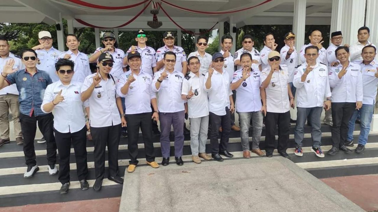 Kades di Jeneponto Kompak Dukung Andi Pangeran Mustamu Maju Bertarung di Pilkada 2024 3 Kades di Jeneponto Kompak Dukung Andi Pangeran Mustamu Maju Bertarung di Pilkada 2024