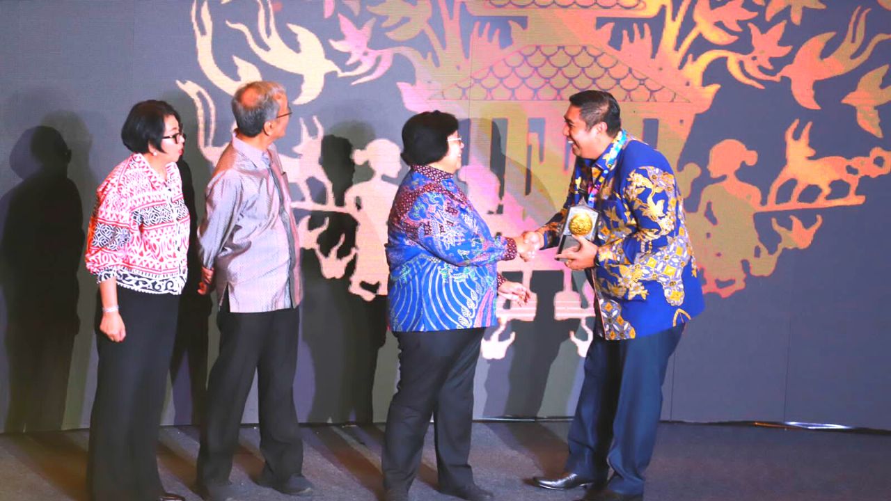 Maros Kembali Raih Piala Adipura, Chaidir: Terima kasih telah menjaga kebersihan lingkungan