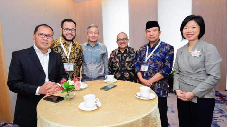 Menlu Singapura Buka Peluang Kerja Sama dengan Makassar: Green Economy dan Pariwisata