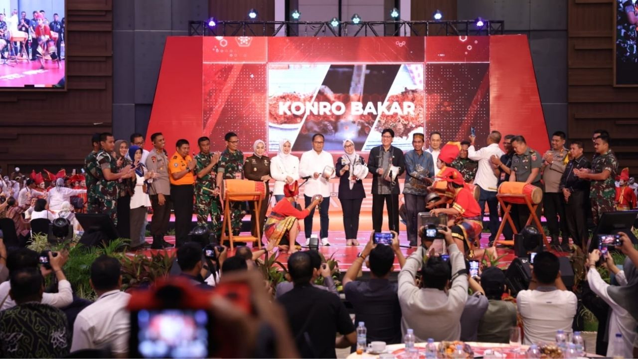 Di Hadapan Seluruh Peserta Rakorsus 2023, Danny Resmi Launching Makassar Kota Makan Enak