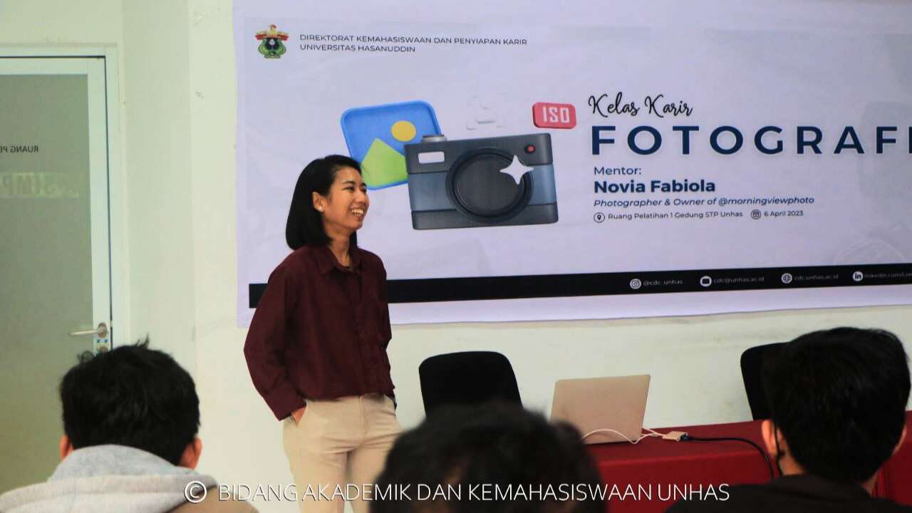 Pusat Karir Unhas Bekali Mahasiswa dan Alumni Kemampuan Fotografi
