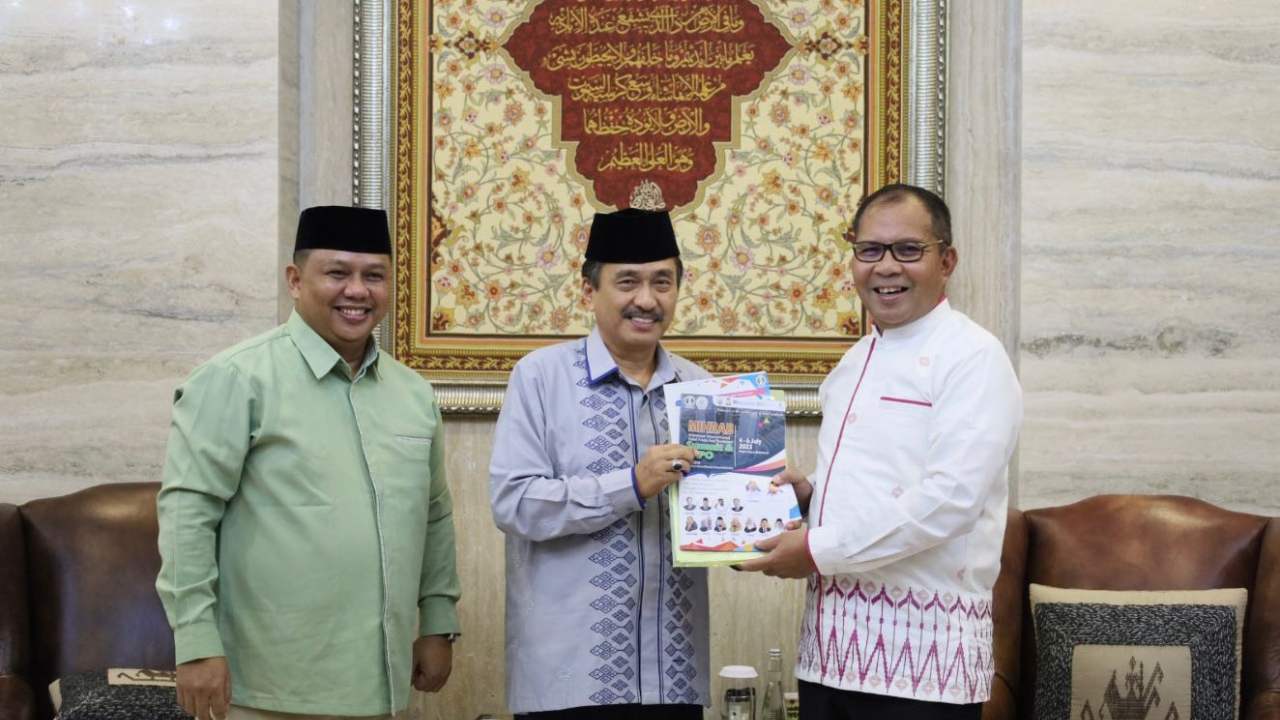 Danny Pomanto Siap Sukseskan Makassar Internasional Halal Trade Business Summit and Expo 2023