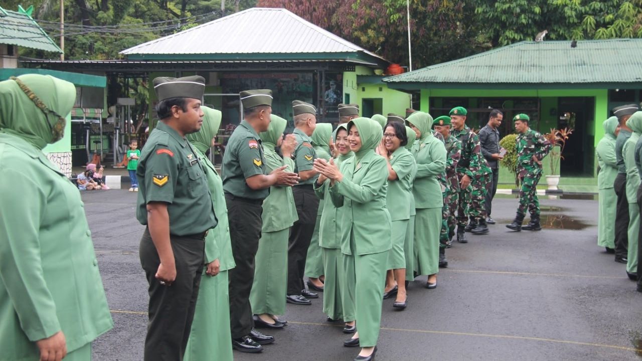 Kodim 1421 Pangkep Gelar Pelantikan Kenaikan Pangkat Bintara & Tamtama 2 5 20230403 184450 0003