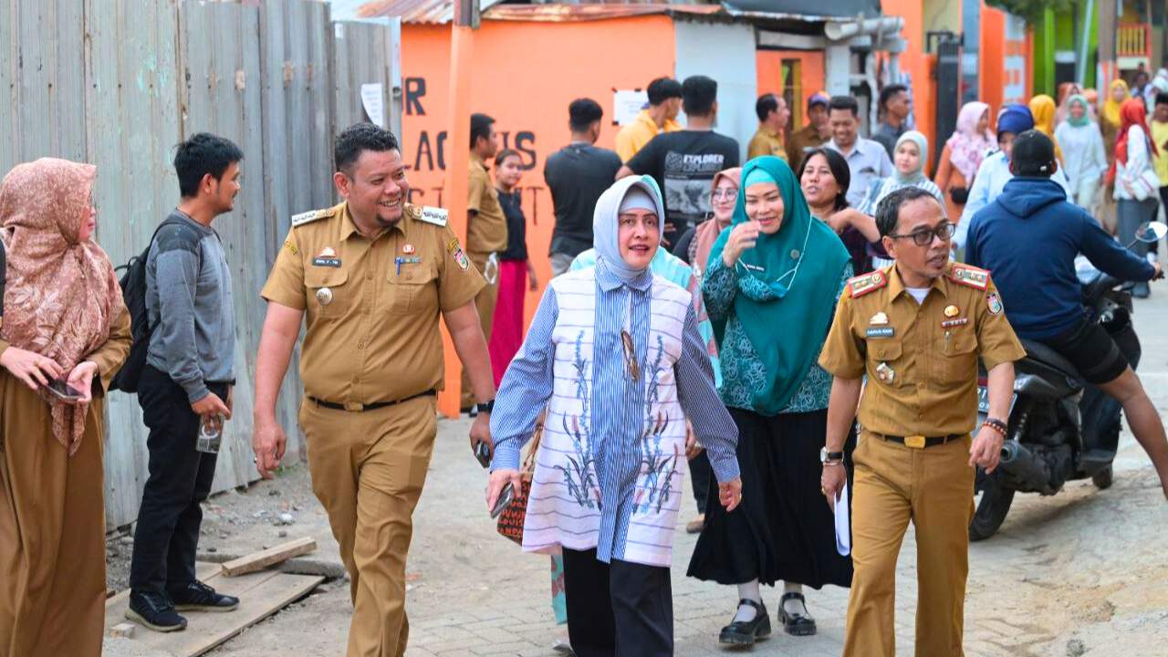 Ketua PKK Makassar & Camat Tamalate Pantau Maccini Sombala Jelang Lomba Kelurahan
