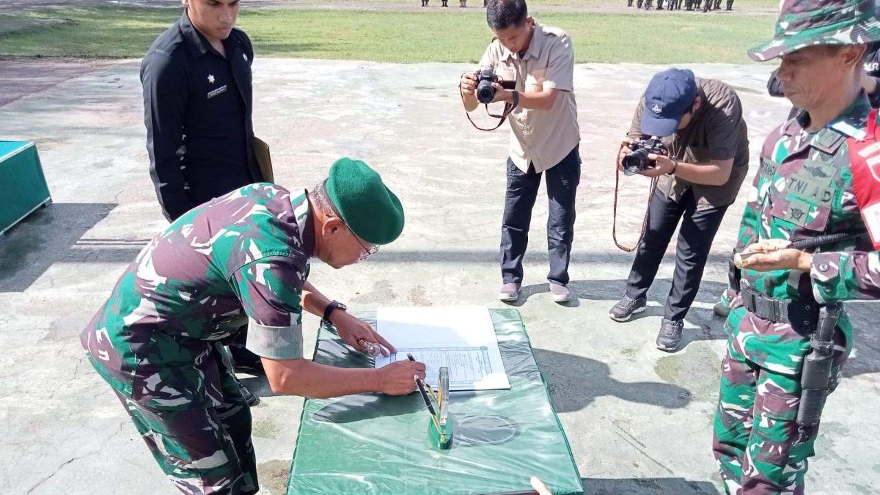 Wujudkan Kemanunggalan TNI-Rakyat Semakin Kuat di Jeneponto Lewat Sinergitas Lintas Sektoral 3 Wujudkan Kemanunggalan TNI-Rakyat Semakin Kuat di Jeneponto Lewat Sinergitas Lintas Sektoral