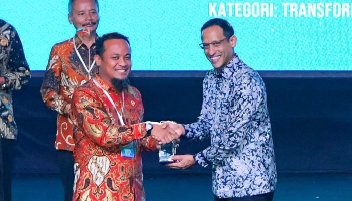 Usulkan Penerimaan PPPK Guru Sebanyak 13.255 Formasi, Pemprov Sulsel Diganjar Penghargaan dari Kemendikbudristek