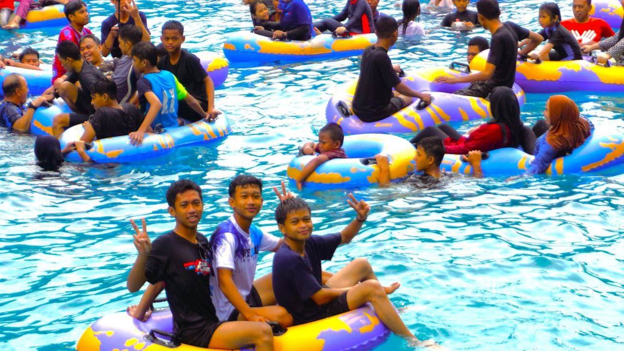 Visitor Bugis Waterpark Terus Meningkat Tiap Pekan