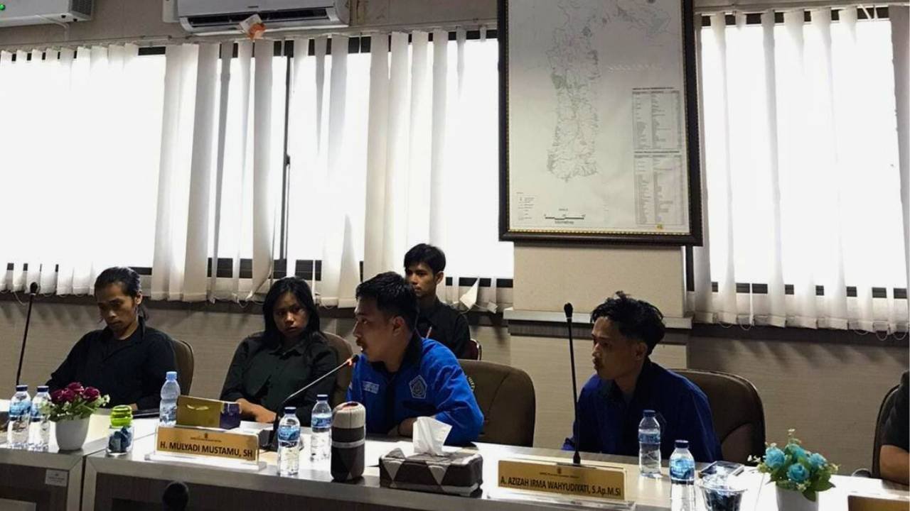 RDP dengan DPRD Sulsel IPPEMSI Tuntut Pemprov Jadikan Jalan Poros Simbuang-Mappak Prioritas