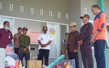 Refresentasikan Kehadiran Pemerintah, Wabup dan BPBD Bersinergi Salurkan Bantuan Dampak Bencana 8 Refresentasikan Kehadiran Pemerintah, Wabup dan BPBD Bersinergi Salurkan Bantuan Dampak Bencana