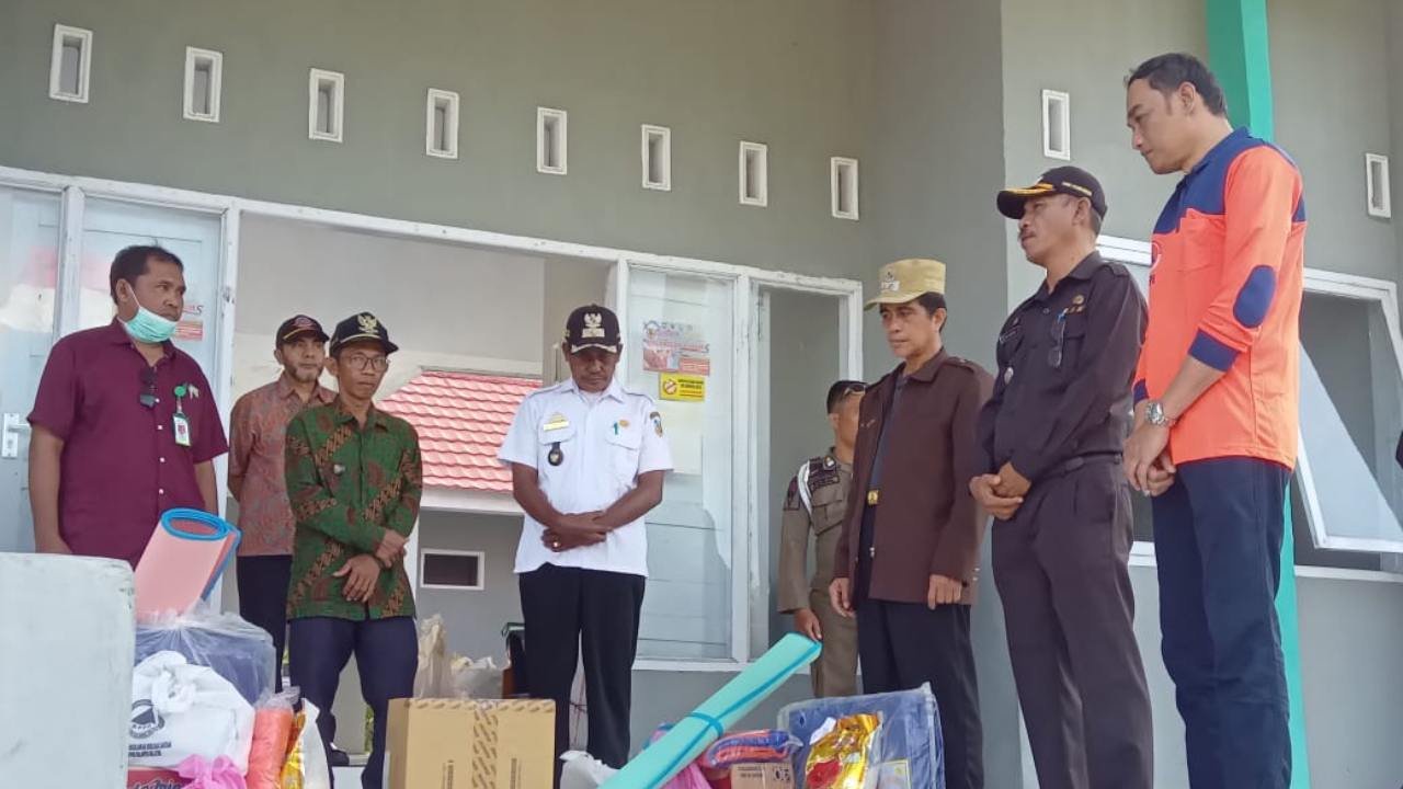 Refresentasikan Kehadiran Pemerintah, Wabup dan BPBD Bersinergi Salurkan Bantuan Dampak Bencana