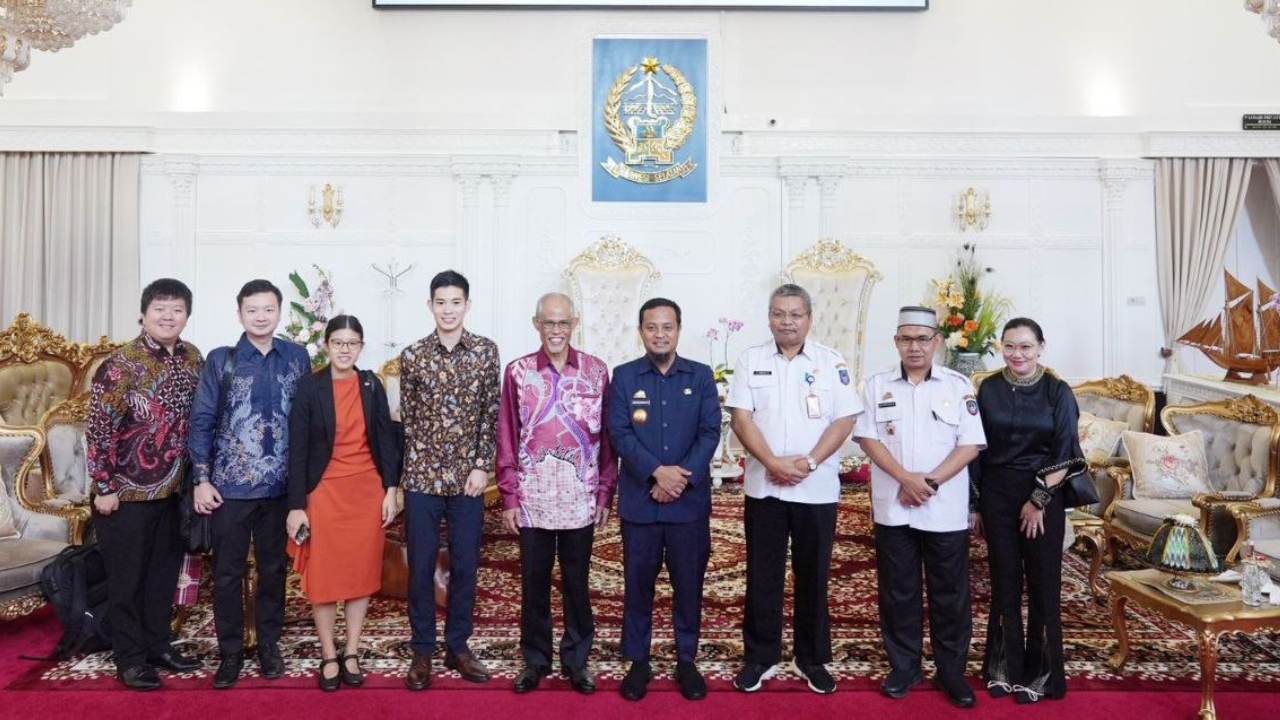 Gubernur Andi Sudirman Terima Menteri dari Singapura 2 Gubernur Andi Sudirman Terima Menteri dari Singapura