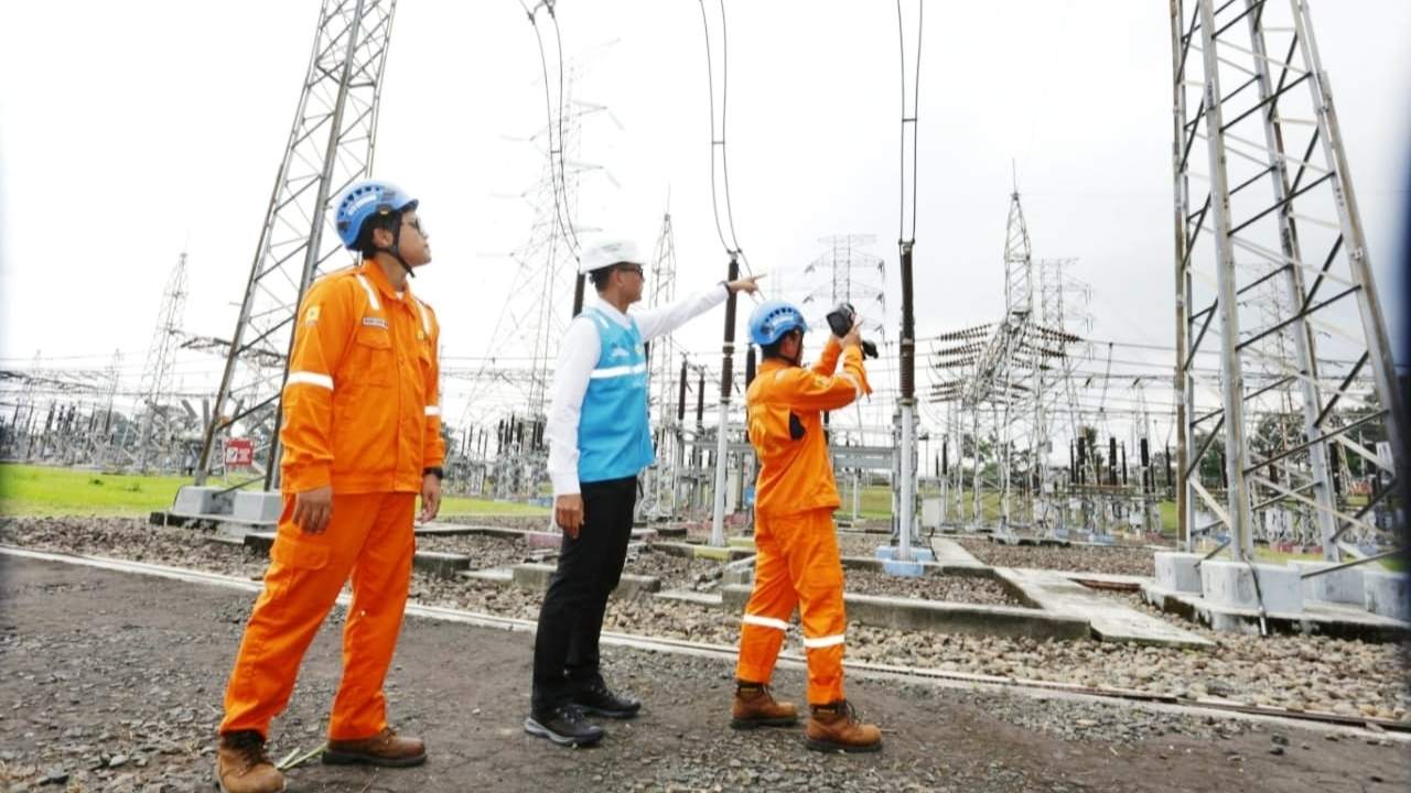 Sukses Bertransformasi, PLN Raih Pendapatan Penjualan Rp311,1 Triliun pada 2022 2 PT PLN (Persero)