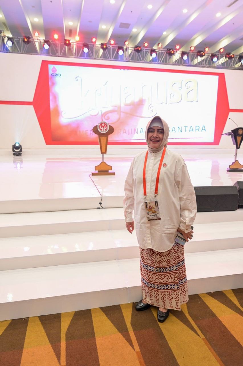 Indira Yusuf Ismail Hadiri HUT Ke-43 Dekranas di Medan 2 Indira Yusuf Ismail Hadiri HUT Ke-43 Dekranas di Medan