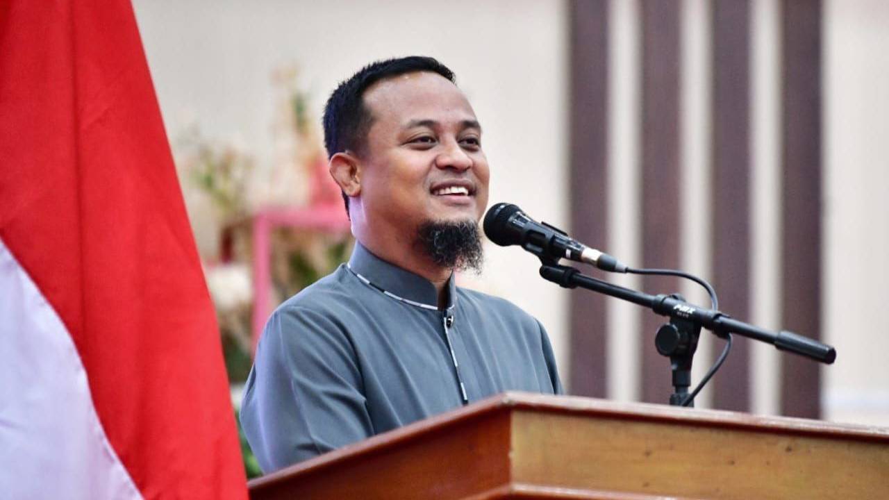 Gubernur Sulsel Andi Sudirman Sulaiman
