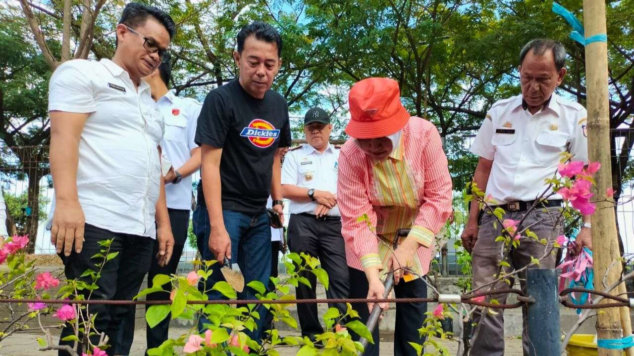 Galakkan Penghijauan, Ketua TP PKK Makassar Harap Hutan Kota Bertambah