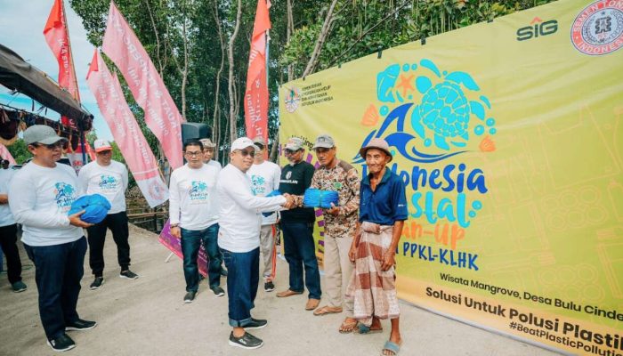 Semen Tonasa Bantu Pengembangan Budidaya Rumput Laut
