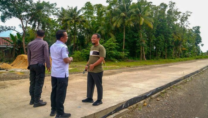 Gubernur Andi Sudirman Tinjau Pembangunan Jalan Akses Bandara Arung Palakka