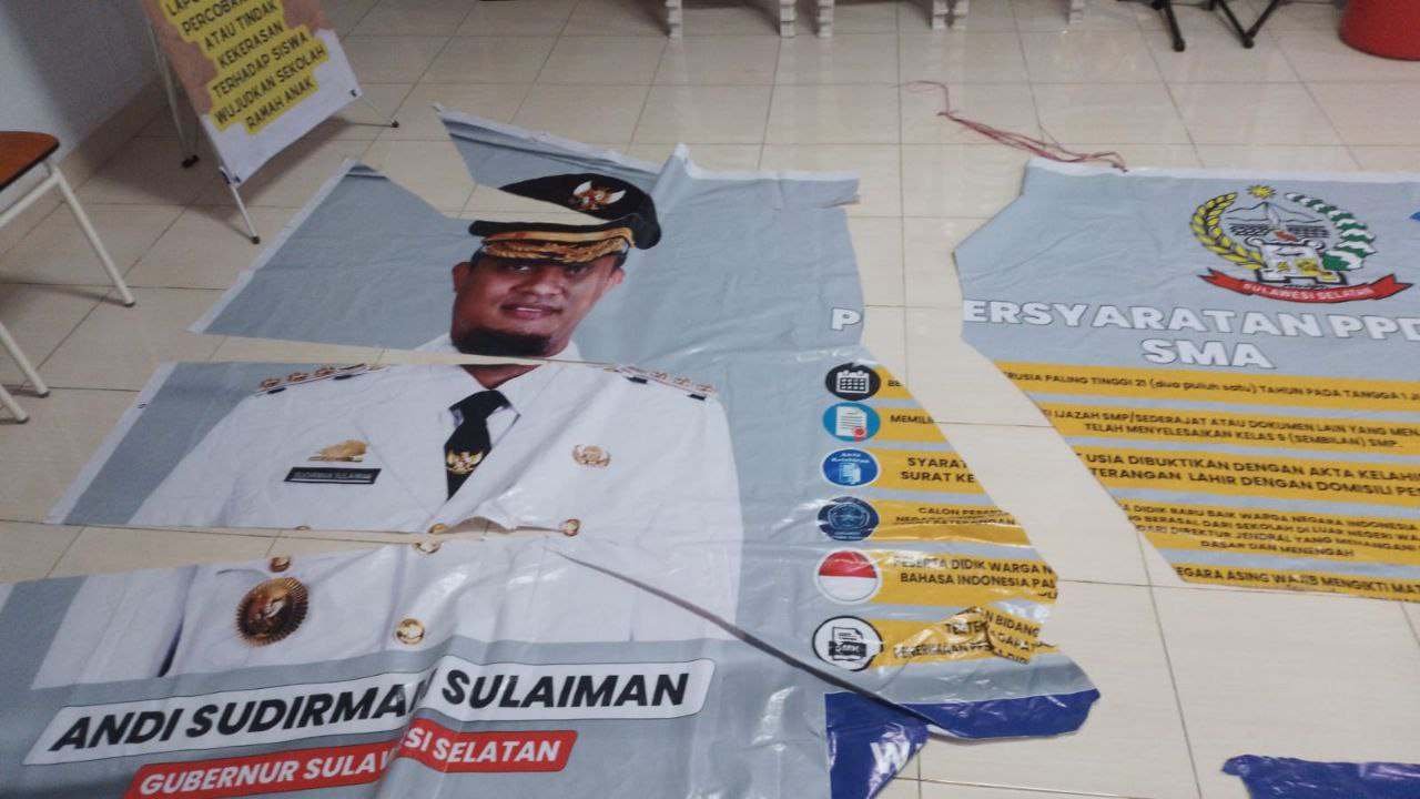 Baliho PPDB SMAN 16 Makassar Dirusak OTK