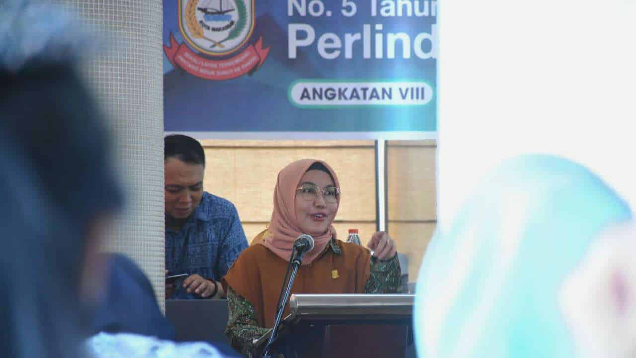 Legislator Rezki, Edukasi para Orang Tua di Sosialisasi Perda Perlindungan Anak 2 Legislator Rezki, Edukasi para Orang Tua di Sosialisasi Perda Perlindungan Anak